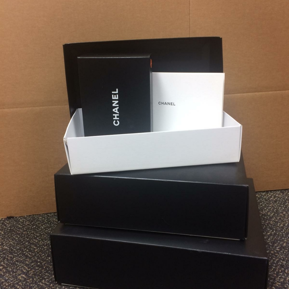 Empty Pristine Channel Gift 📦